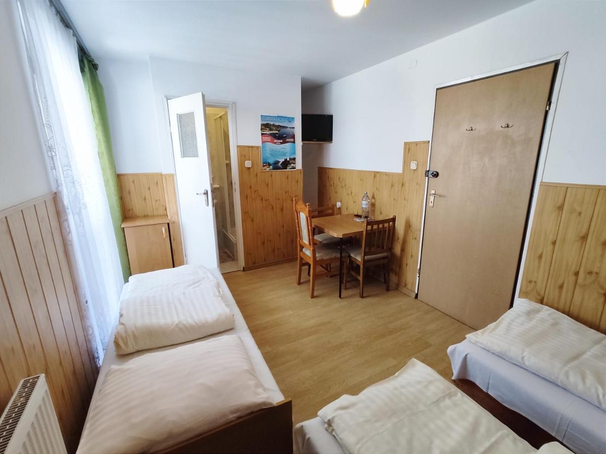 Goscinne Barka - 300m Do Restauracji - 900m Do Jeziora I Velo Czorsztyn Homestay *